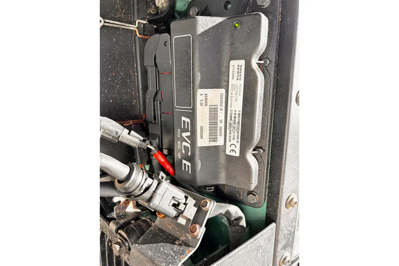 Yacht Photos Pics Engine control unit of a 2014 Cutwater C-28 boat, featuring Volvo Penta EVC-E system.