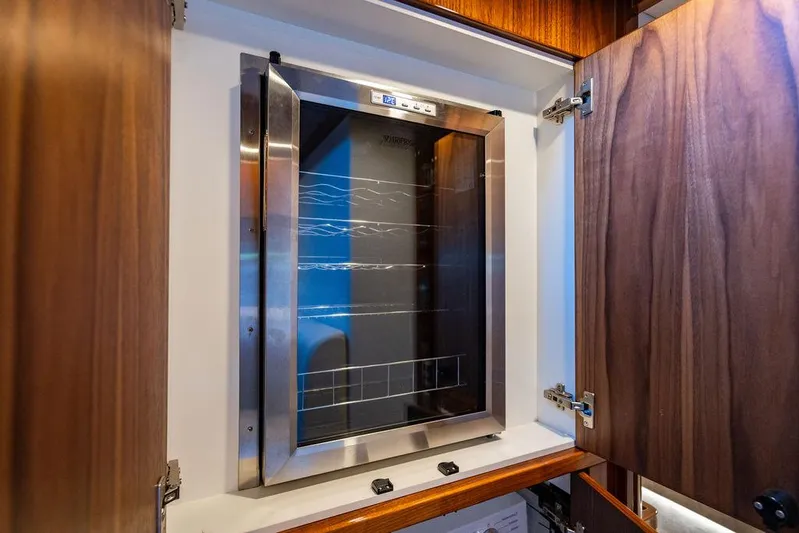 El Mar V Yacht Photos Pics 