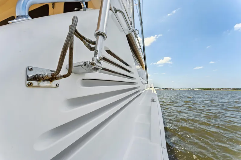 Deal Maker Yacht Photos Pics 