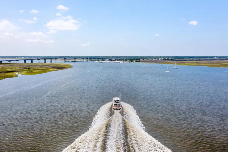 Deal Maker Yacht Photos Pics 