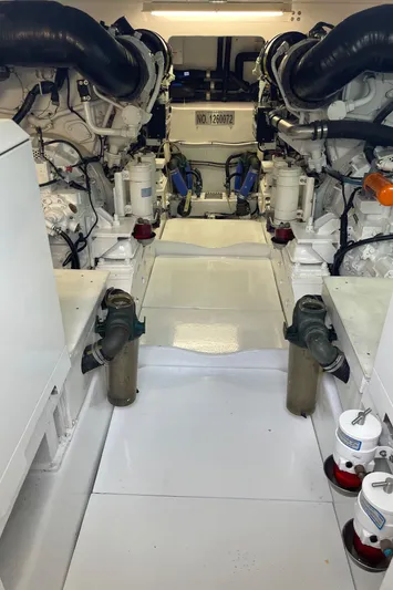 Deal Maker Yacht Photos Pics 