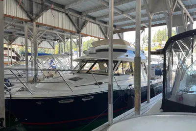 Cutwater 30 CB