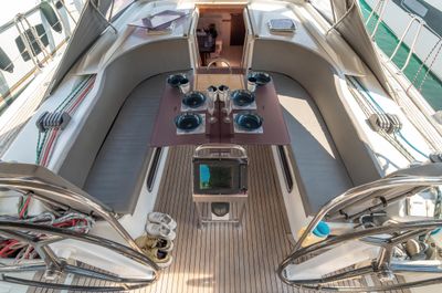 Yacht