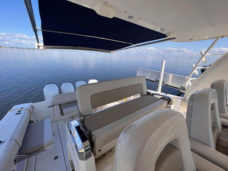 2020 Boston Whaler 420 Outrage
