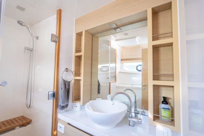  Yacht Photos Pics Luxurious bathroom on the 2023 Aquila 44 Yacht model.