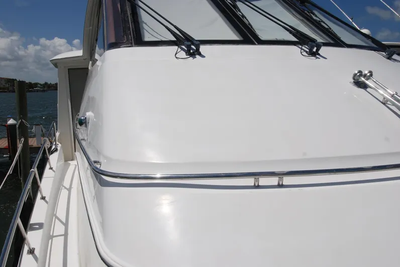 Escape Plan Yacht Photos Pics 2002 Carver 564 Cockpit - Image 76