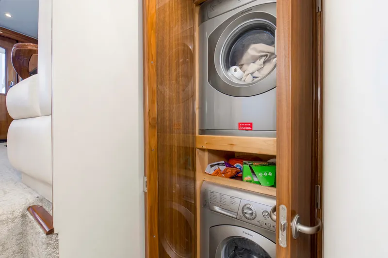 Reel Petty Yacht Photos Pics 2017 48 Viking Convertible Reel Petty Laundry