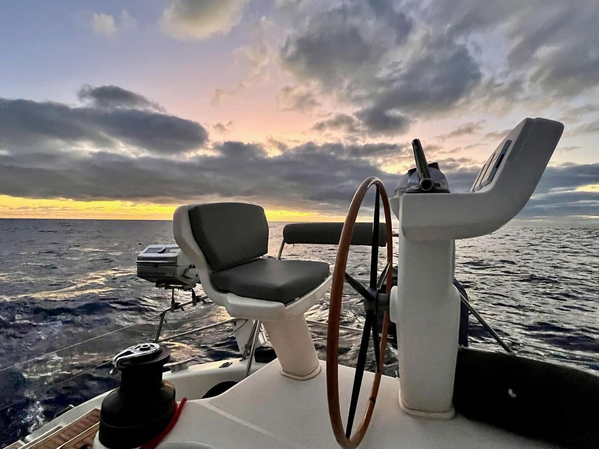 2001 Catana 58 