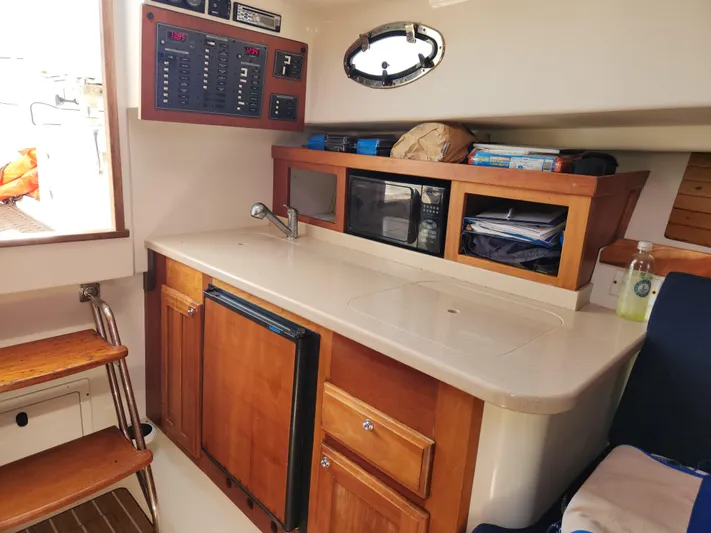 Endless Summer Yacht Photos Pics 