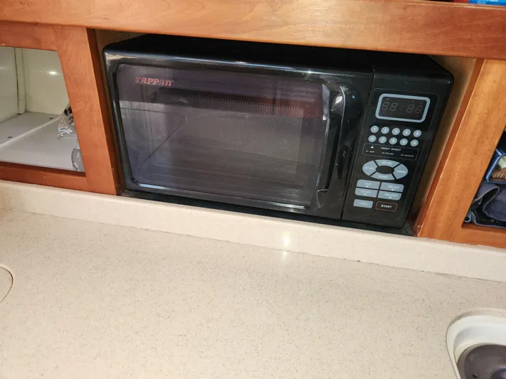 Endless Summer Yacht Photos Pics 