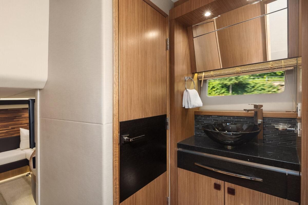 2017 Sea Ray 59 