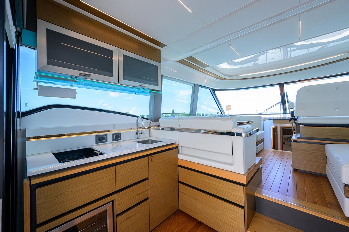 2023 Tiara Yachts 49 