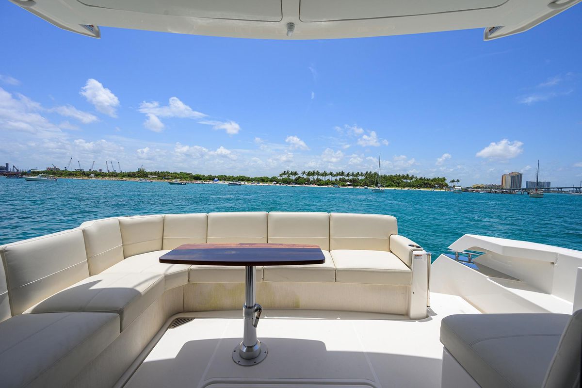 2023 Tiara Yachts 49 