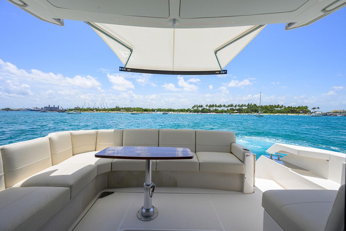 2023 Tiara Yachts 49 