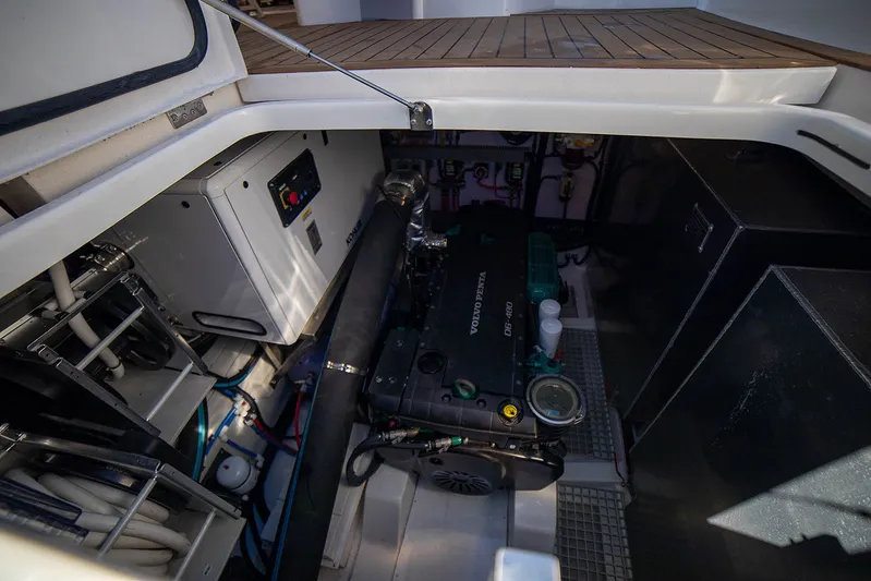 Gratitude Yacht Photos Pics 