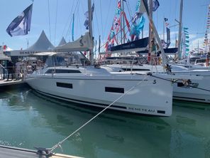 2023 Beneteau oceanis 37.1