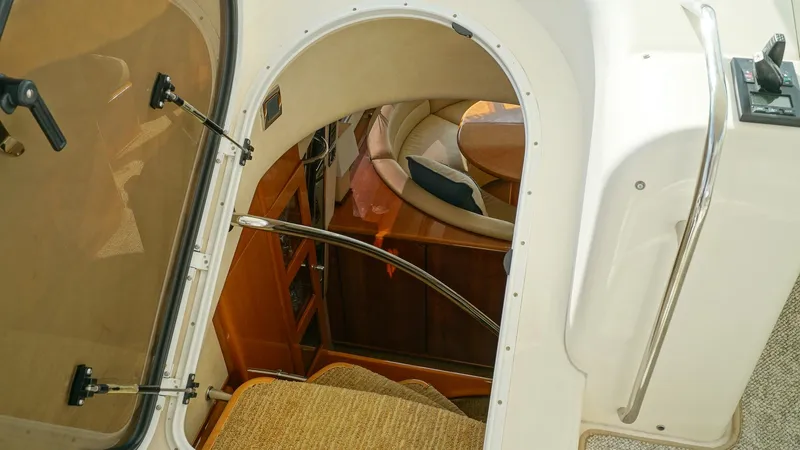 Laurie Lu Yacht Photos Pics 