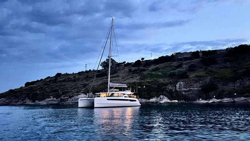 Win Win Yacht Photos Pics 