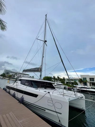Win Win Yacht Photos Pics 