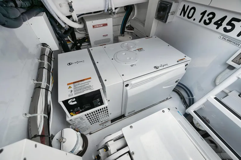 Slack Tide Yacht Photos Pics Gamefisherman 49 Slack Tide - Pump Room