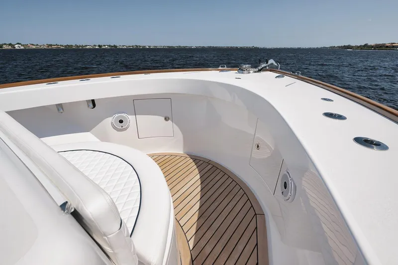 Slack Tide Yacht Photos Pics Gamefisherman 49 Slack Tide - Bow