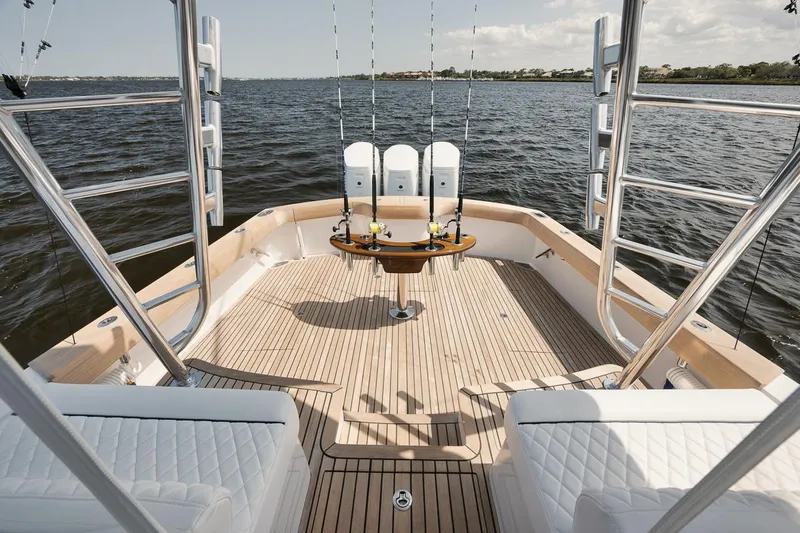 Slack Tide Yacht Photos Pics Gamefisherman 49 Slack Tide - Cockpit, Release Marine Battle Saddle