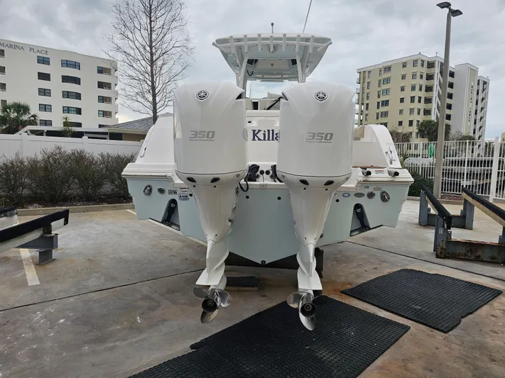  Yacht Photos Pics 2018 Sea Fox 328 Commander with twin Yamaha 350 engines.