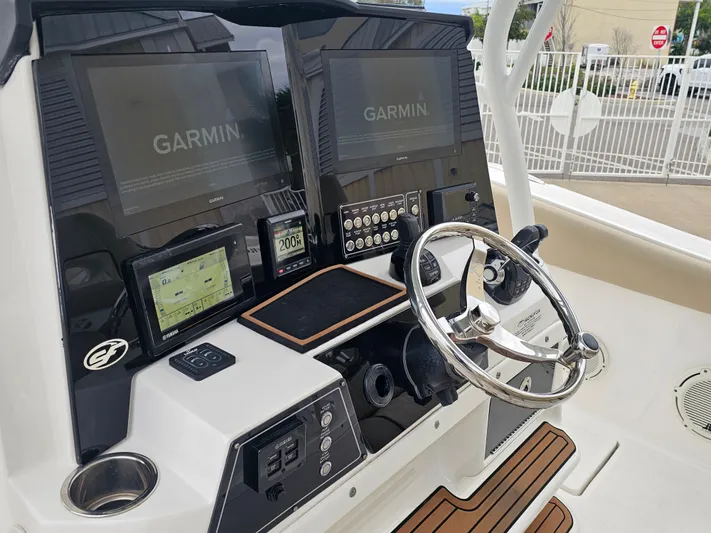  Yacht Photos Pics Sea Fox 328 Commander 2018 helm with Garmin displays.