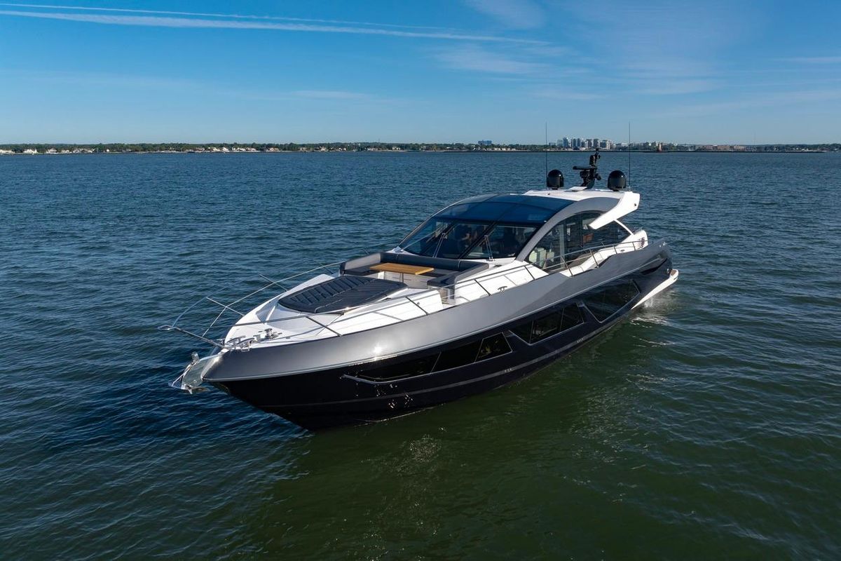2020 Sunseeker 74 