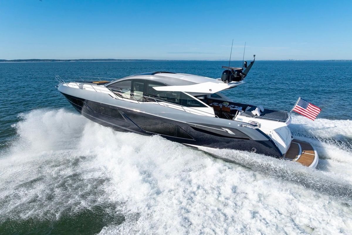 2020 Sunseeker 74 
