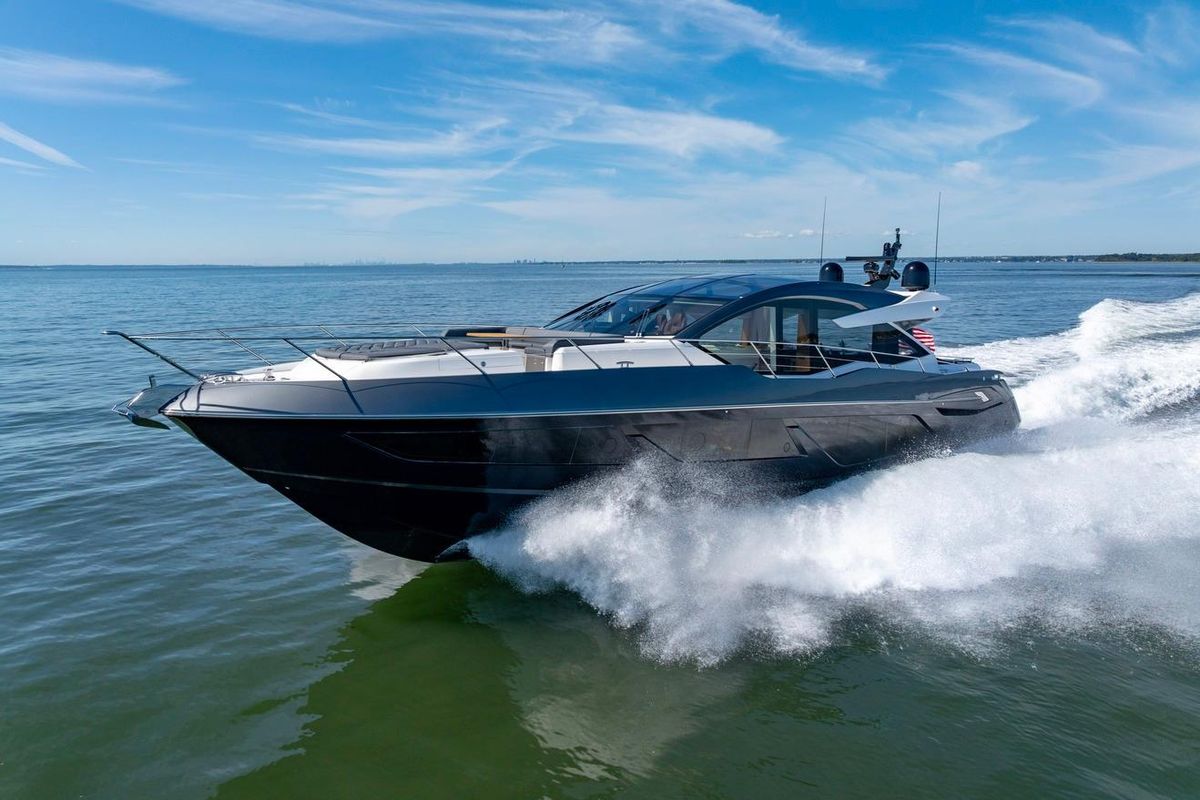 2020 Sunseeker 74 