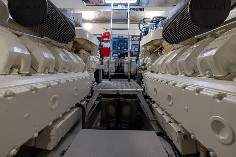 Kb Jr Yacht Photos Pics Engine room of 2020 Sunseeker Predator 74 yacht, featuring dual MAN engines.