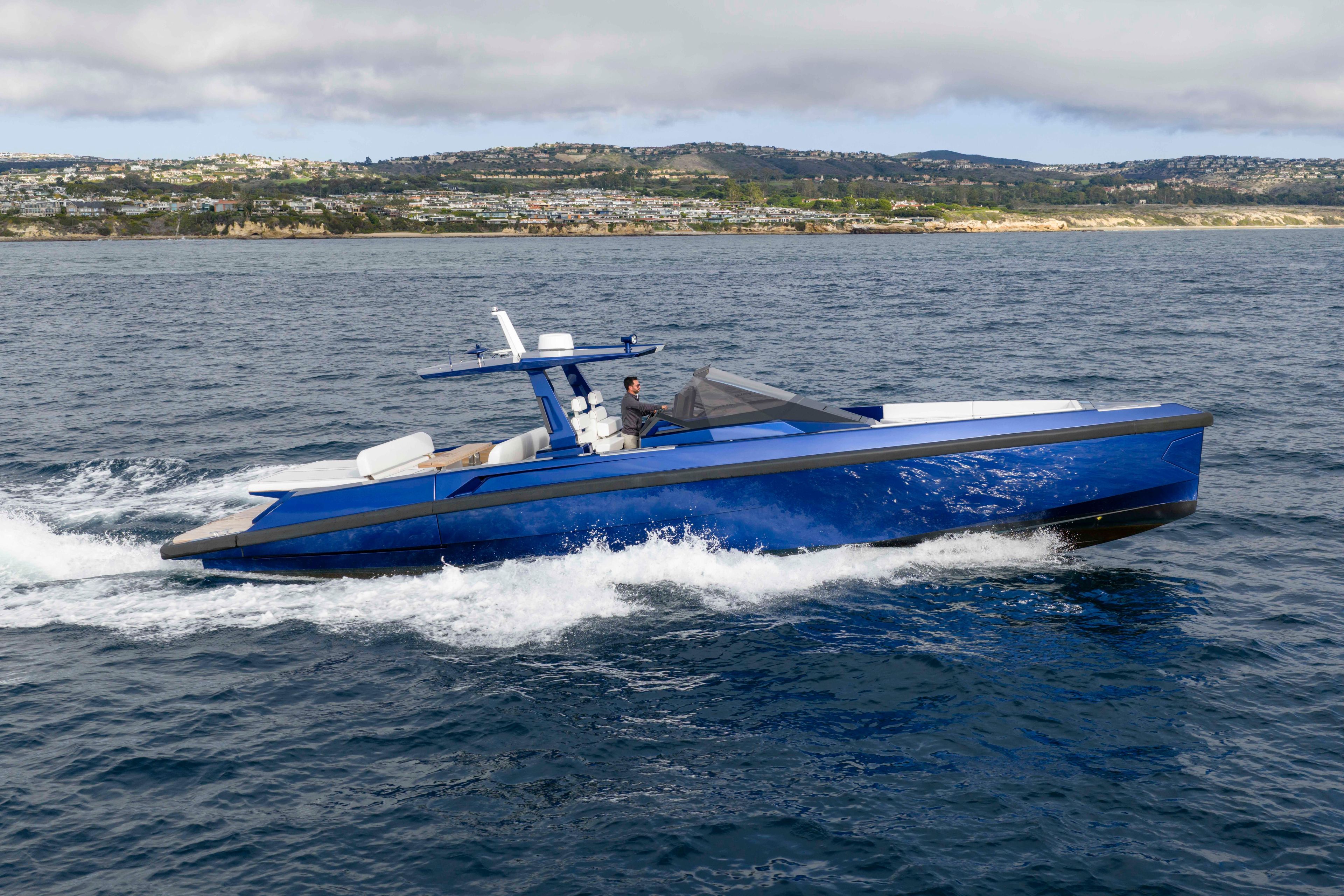 Wally Wallytender 48