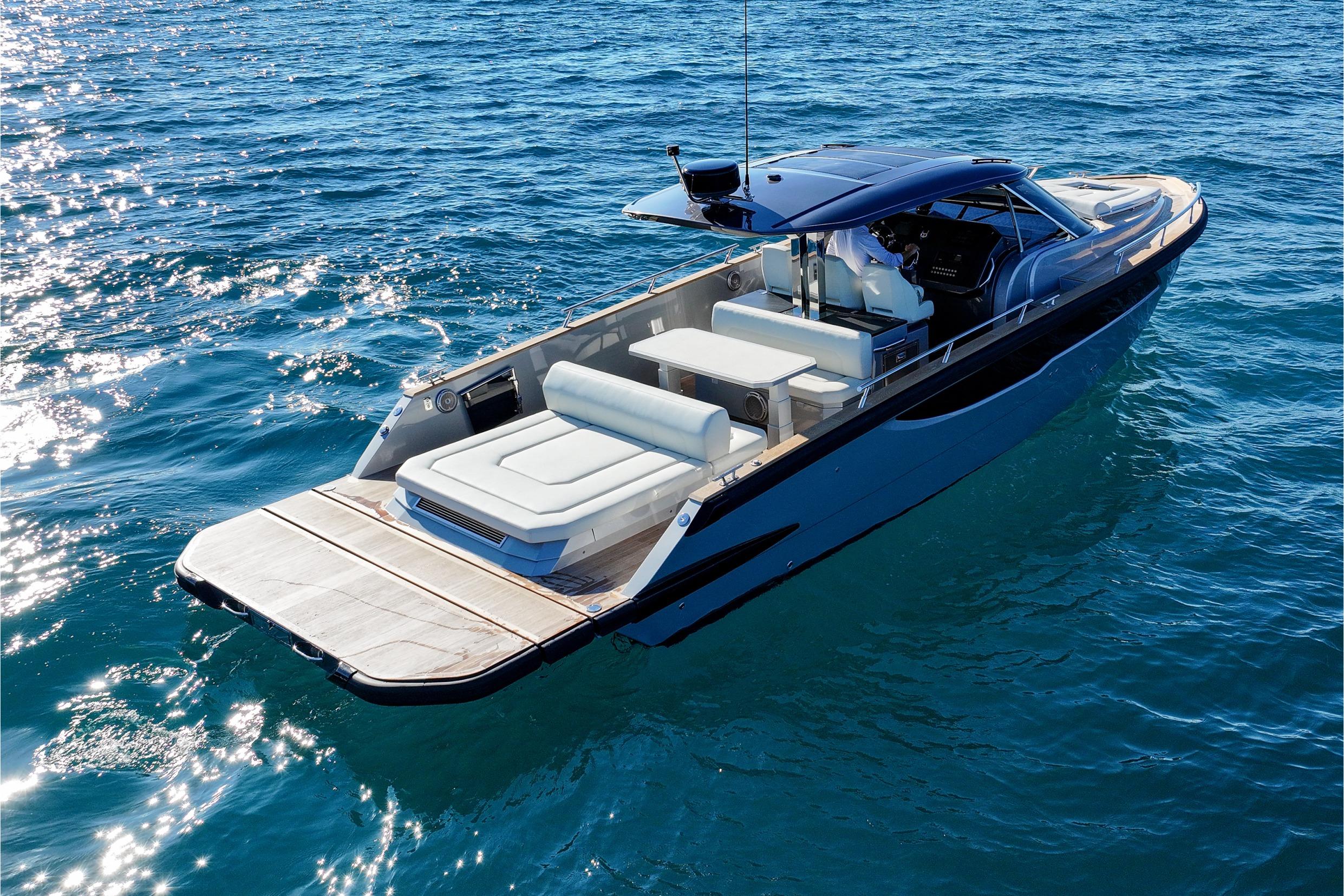 2024 Focus Forza 37 luxury yacht cruising on open blue water.