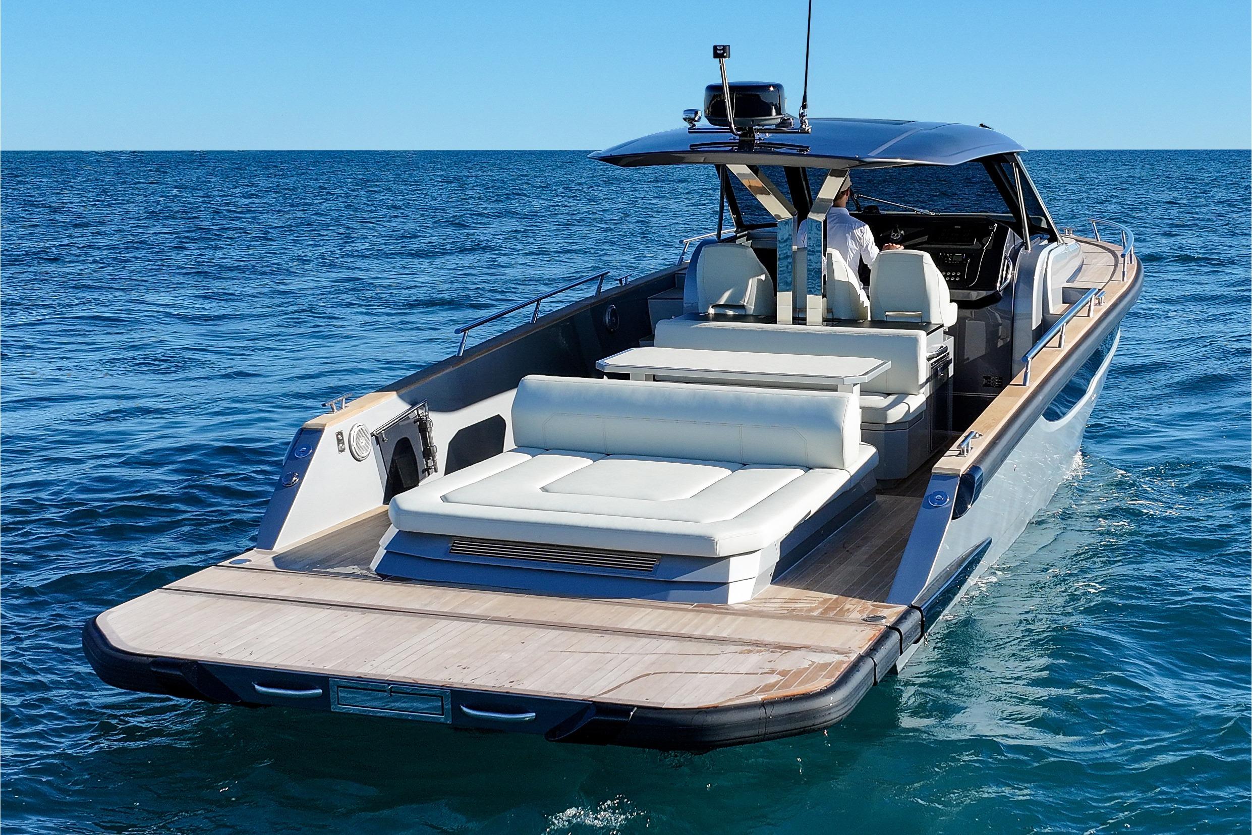 2024 Focus Forza 37 luxury yacht cruising on open sea.