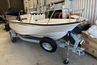 2023 Boston Whaler 170 Montauk