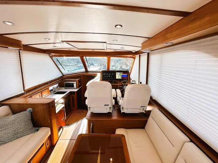 Vita Brevis Yacht Photos Pics Salon