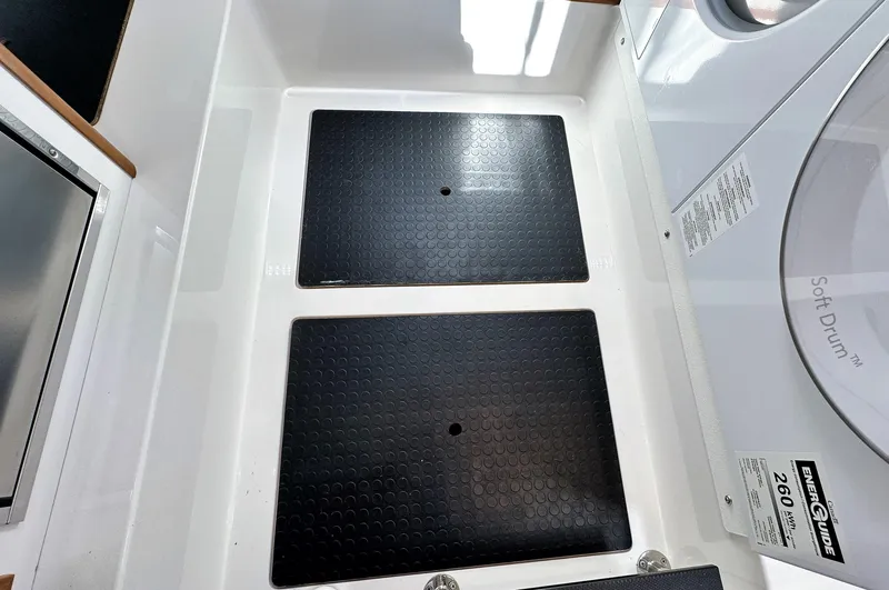 Vita Brevis Yacht Photos Pics Utility Room