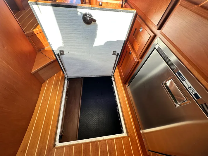 Vita Brevis Yacht Photos Pics Galley