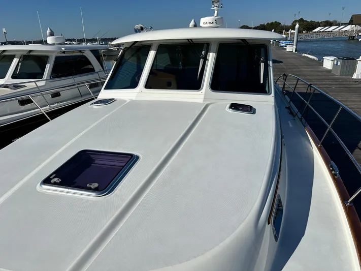 Vita Brevis Yacht Photos Pics 2020 Sabre 45 Salon Express