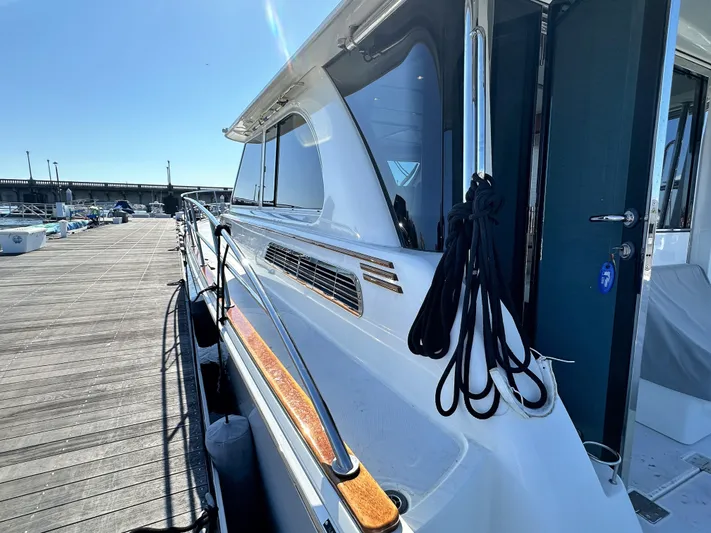 Vita Brevis Yacht Photos Pics 2020 Sabre 45 Salon Express