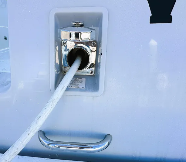 Vita Brevis Yacht Photos Pics 2020 Sabre 45 Salon Express