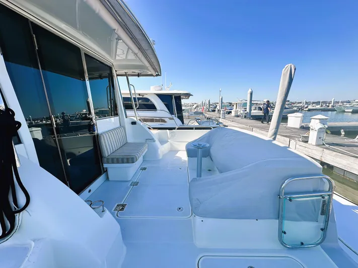 Vita Brevis Yacht Photos Pics Cockpit