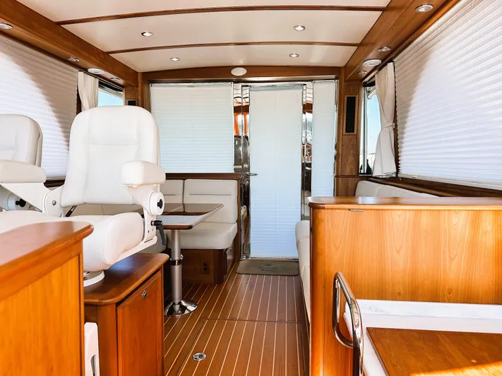 Vita Brevis Yacht Photos Pics 