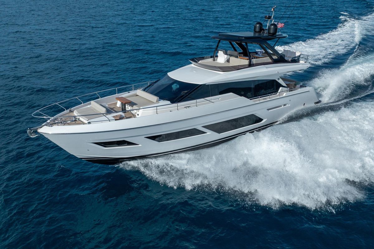 2023 Ferretti Yachts 72 