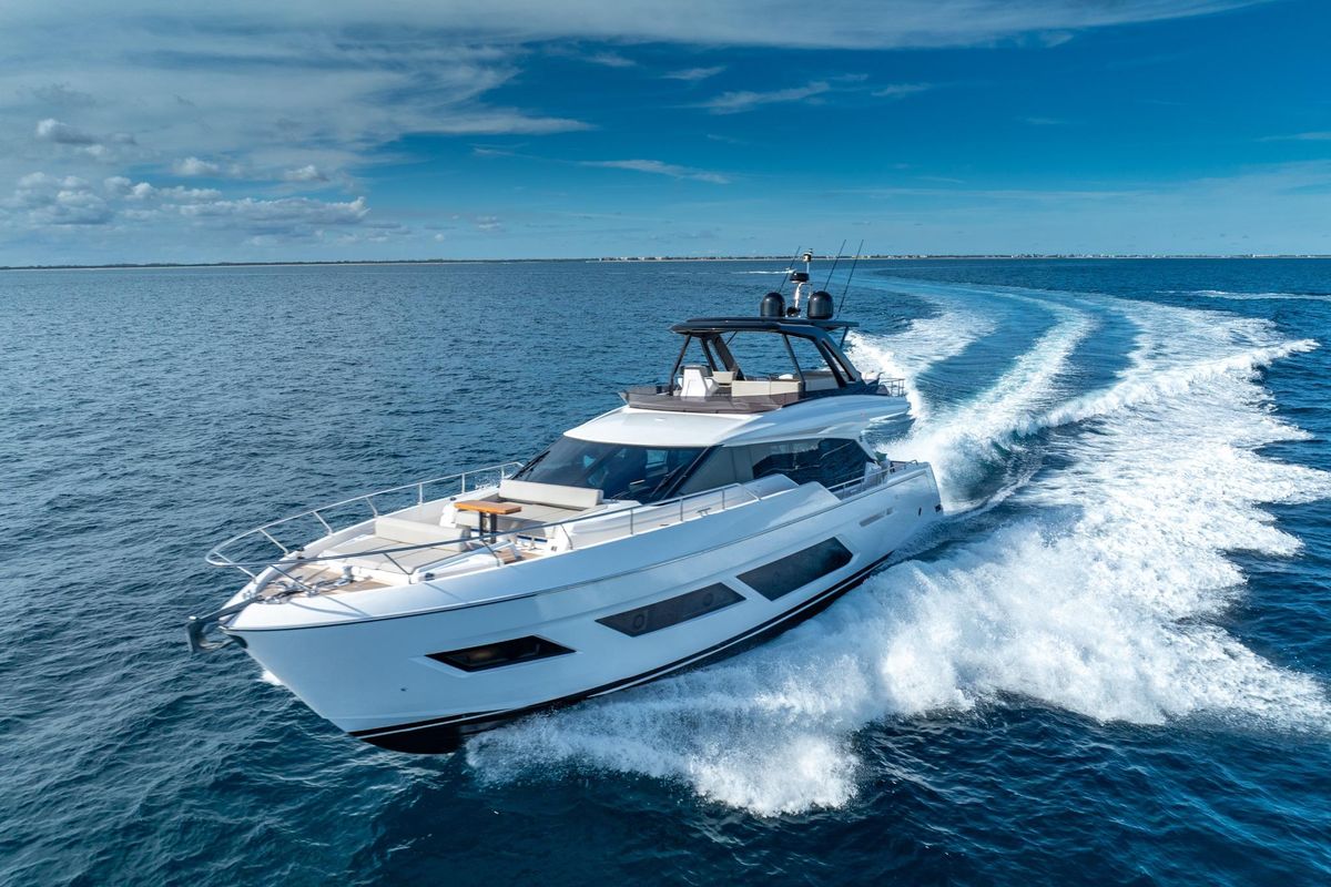 2023 Ferretti Yachts 72 