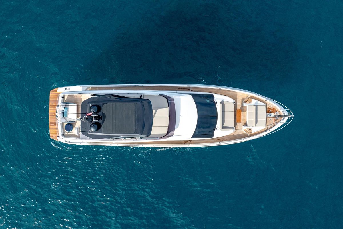 2023 Ferretti Yachts 72 