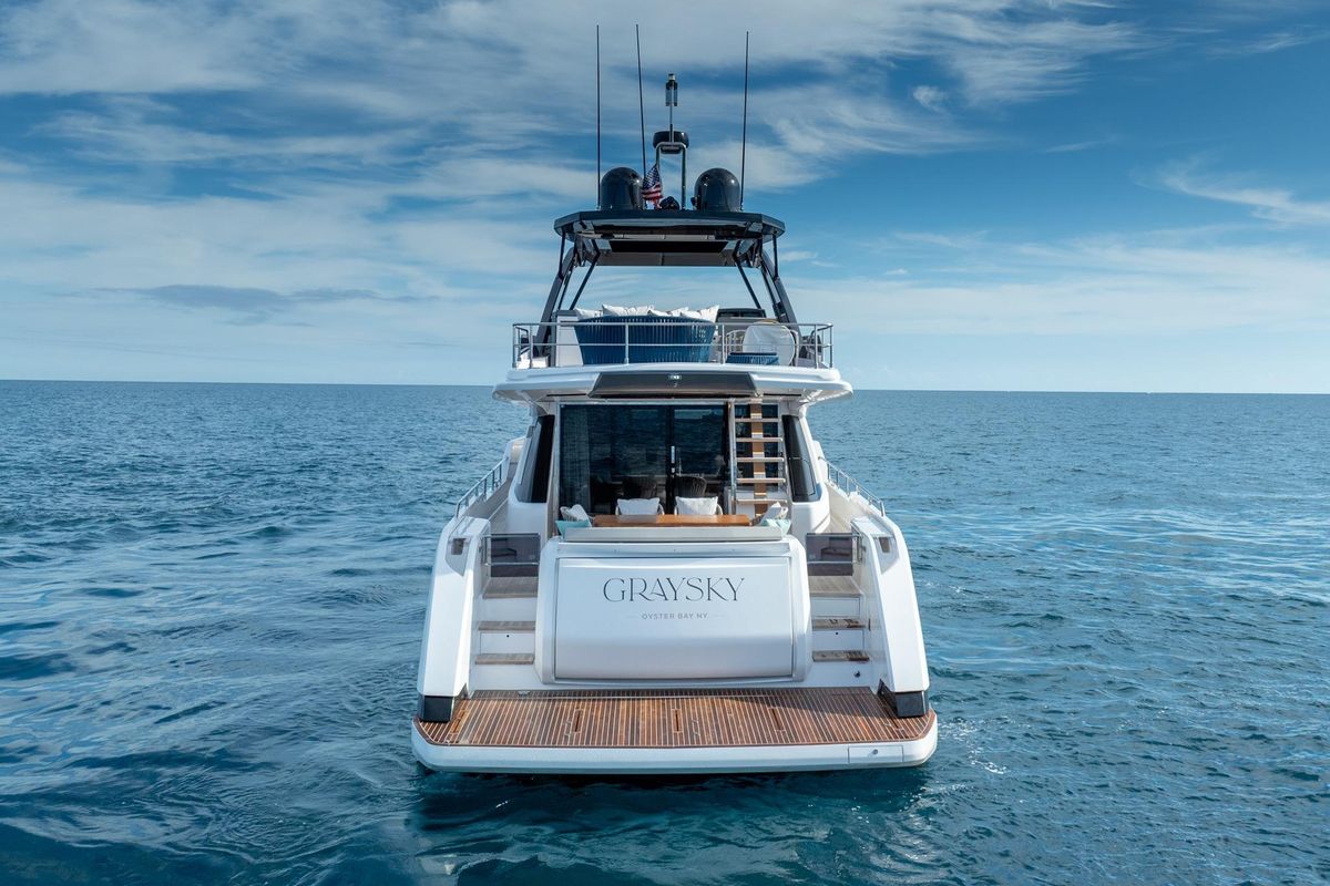 2023 Ferretti Yachts 72 