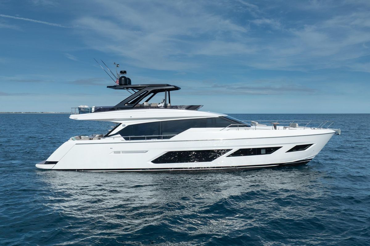 2023 Ferretti Yachts 72 