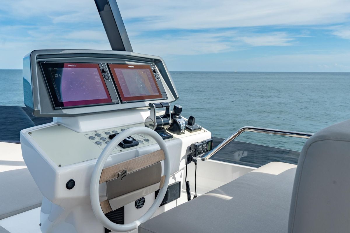 2023 Ferretti Yachts 72 